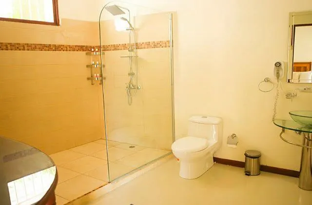 Hotel Casa Sanchez salle de bain avec douche